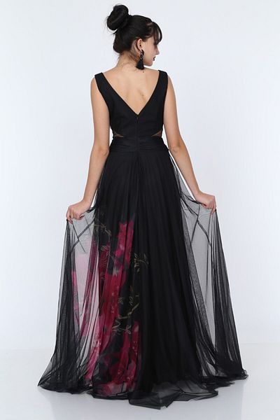 Stradaline Tulle Evening Dress - Flower Detailed and Draped Waist Design