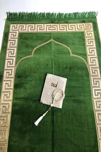 Kardelen Patternless Velvet Pistachio Green Prayer Rug, Velvet Yasin, Pearl Rosary