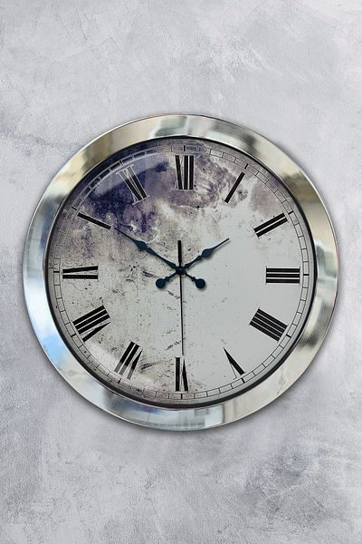 Kasva Concept Gift 36 cm Chrome Metal Antique Wall Clock