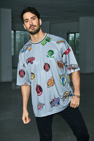 Sateen Men Dunkelgraues bedrucktes Herren-T-Shirt