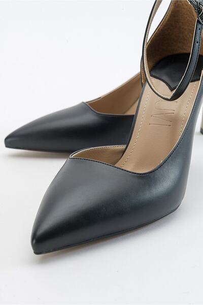 LuviShoes Biala Black Skin női sarkú cipő