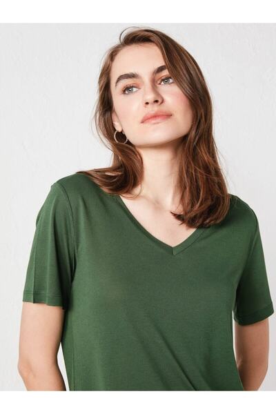 LC Waikiki Women's Green T-Shirt V-Neck Solid Green Short Sleeve Basic from Your Fashion Style