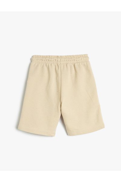 Koton Shorts - Ecru - Mittlerer Bund