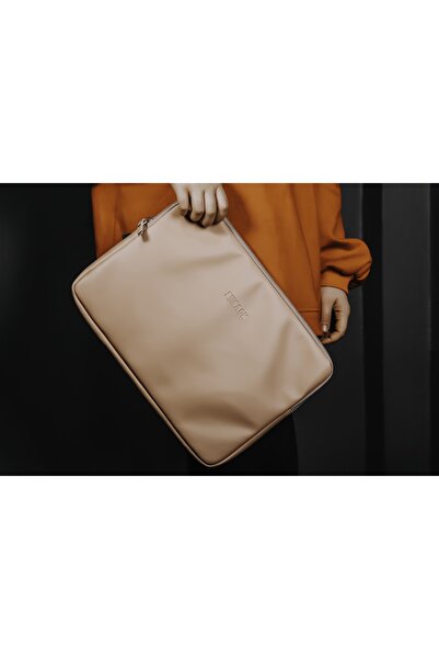 BBACK غطاء كمبيوتر محمول من الجلد الصناعي الأبعاد الداخلية: 27x37 سم سلمون