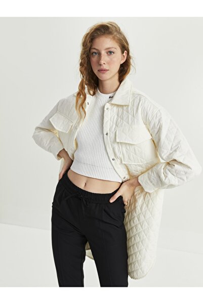 LC Waikiki Πουκάμισο γιακά με καπιτονέ μοτίβο μακρυμάνικο γυναικείο παλτό