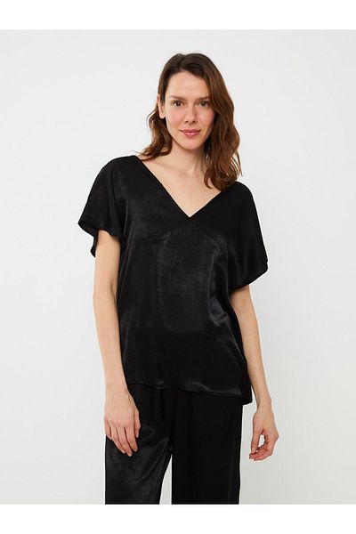 LC Waikiki V-Ausschnitt, schlichtes Kurzarm-Pyjama-Set aus Satin für Damen