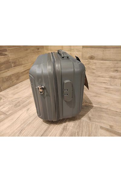 Anka Travel Polo Makeup Bag