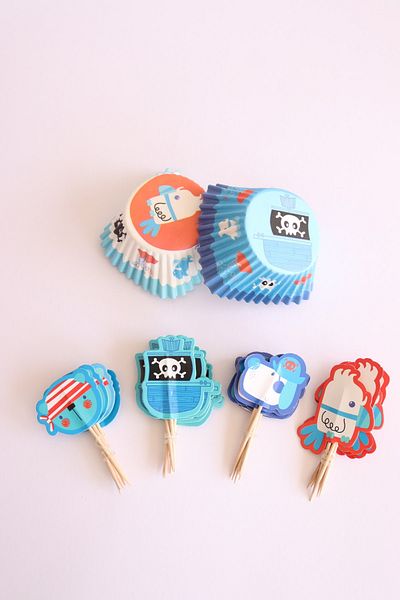 demontecraft Pirates Cupcake Set, Muffin Capsule, Paper Cake Mold, 24-Piece