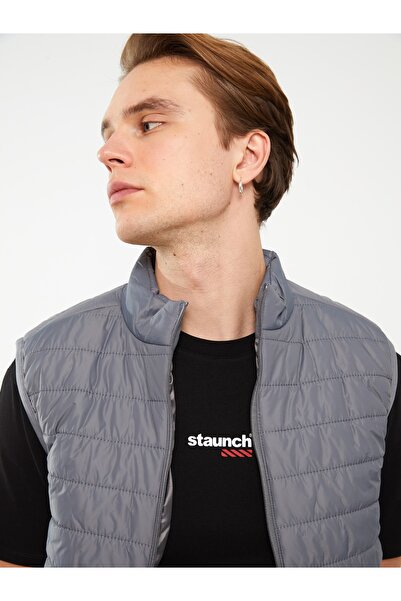 LC Waikiki Чоловічий тонкий надувний жилет на підставці комір