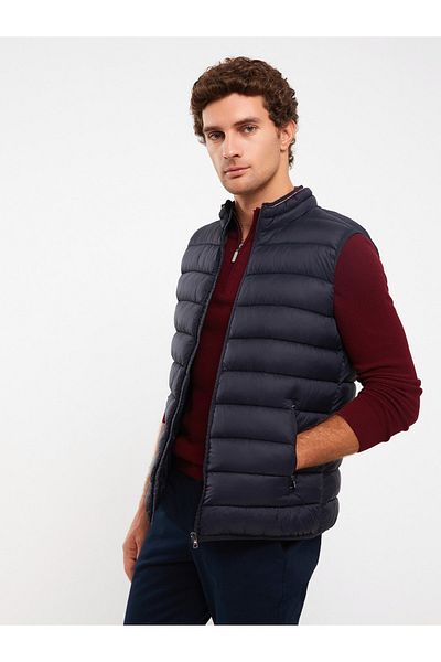LC Waikiki Standard-Mold-Stehkragen-Puffweste für Herren