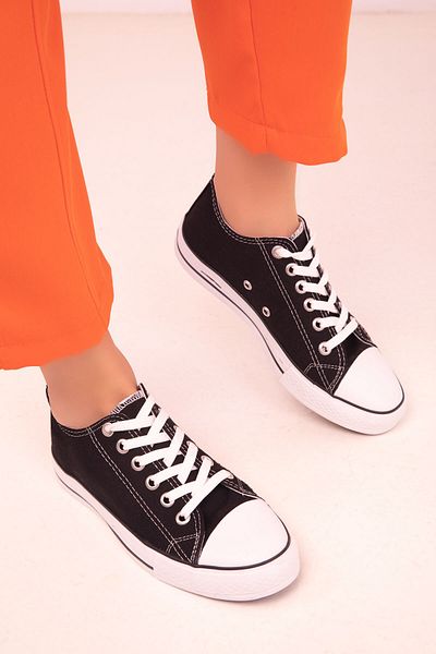 SOHO Black Unisex Sneaker 18078