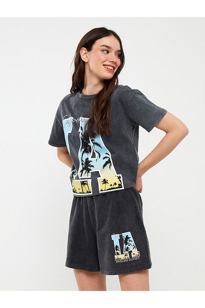 LC Waikiki Elastic Waist Printed Women's Shorts