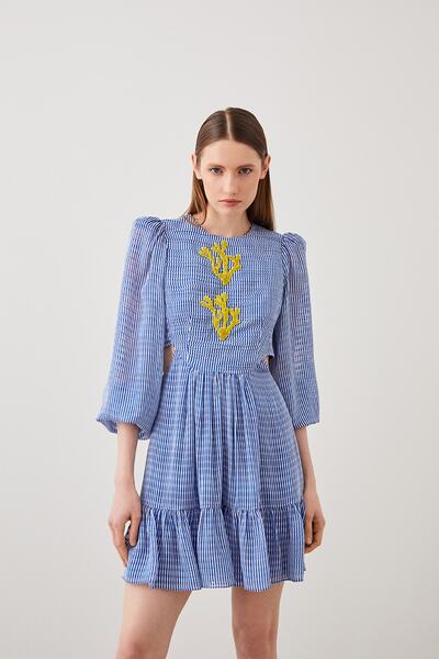 Jus De Pommes Mavi Çizgili Pencere Detaylı Nakışlı Mini Elbise