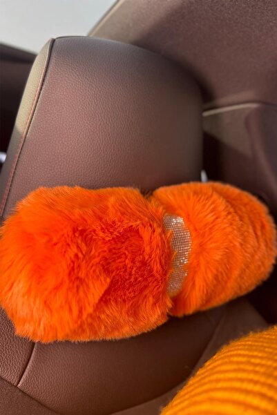 TASARIM ARABAM ATİKE ELİF AKIN Pernă pentru gât cu dungi argintii și blană po...