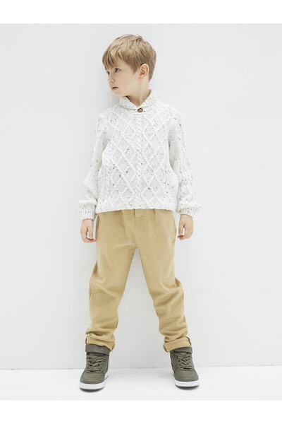 LC Waikiki Osnovne elastične pantalone za dečake