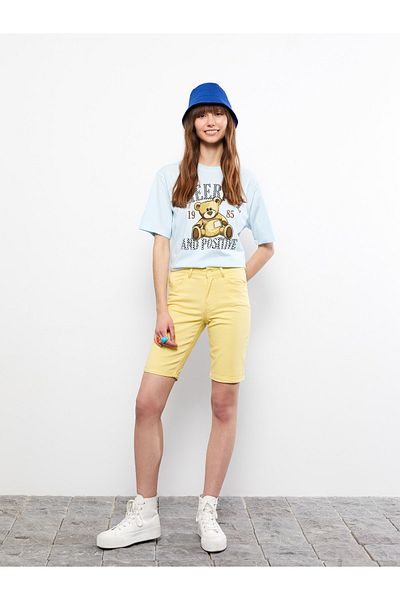 LC Waikiki High Waist Slim Fit Women's Jean Shorts with Pocket Detail