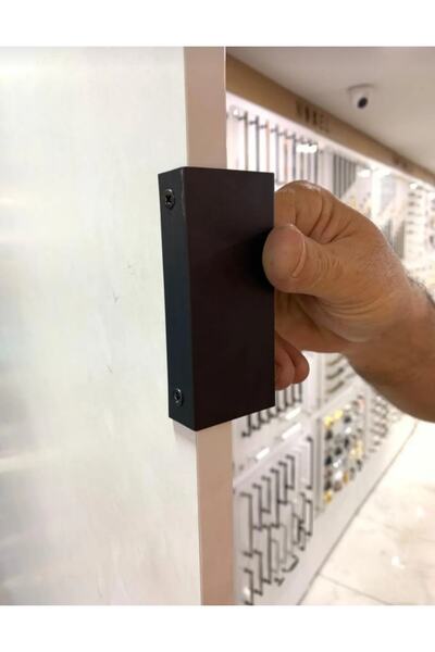 ARON 20cm Yaris Siyah Entegre Kulp Arkadan Vidalanır Camlı Kapak Çekmece Kulpu 20cm Uzunluk