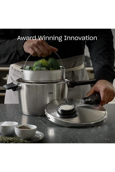 Fissler Vitavit Premium Mat 3 Program 4.5 Liter Pressure Cooker