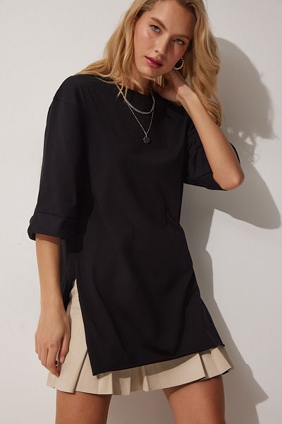 Happiness İstanbul Schwarzes Damen-T-Shirt aus gekämmter Baumwolle mit seitlichem Schlitz in Übergröße NJ00121
