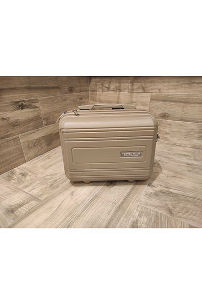 Anka Travel Polo Makeup Bag