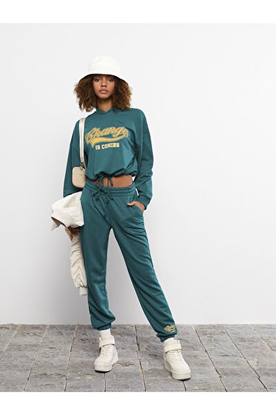 LC Waikiki Női kocogó melegítőnadrág - elasztikus derékkal és nyomattal