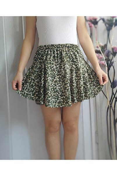 Aslında Look Çiçek Desenli Asimetrik Kesim Mini Şort Etek Şortlu Etek