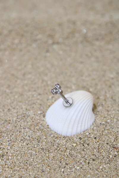 NOBLE GETTO Piercing Cerrahi Çelik Piercing Zirkon Taşlı Kıkırdak Tragus Conch Helix Silver Renk Üç Taşlı Labret