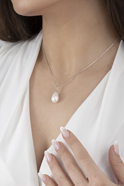 ESSARE 925 Ayar Gümüş Damla Model Beyaz Barok Kolye