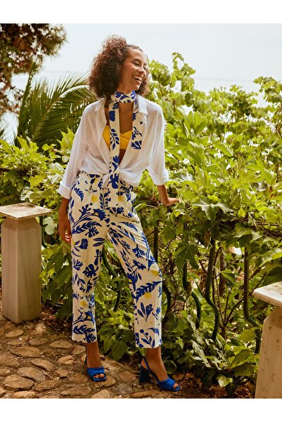 LC Waikiki Γυναικείο παντελόνι με λάστιχο στη μέση και φλοράλ λεπτομέρεια τσέπης