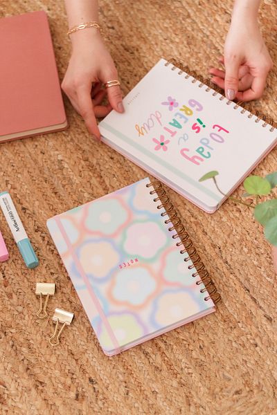 Matt Notebook A5 15x21 Cm Spiral Elasticated 2-Piece Undated Notebook Set 1 Squared 1 Lined