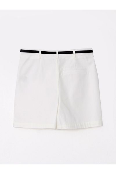 LC Waikiki Γυναικείο σορτς Gabardine με ίσια γραμμή κανονικής εφαρμογής