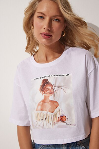 Happiness İstanbul Women's White Printed Oversize Crop T-Shirt MC00178