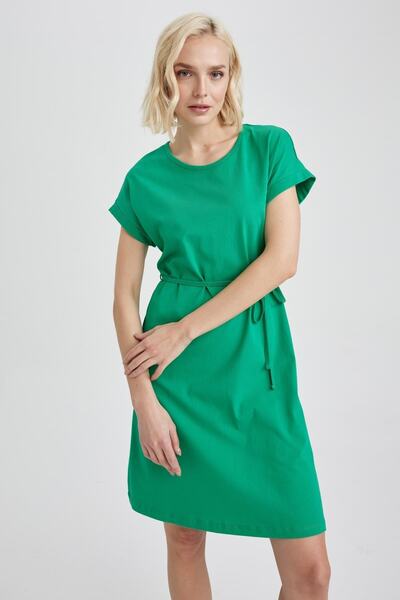 DeFacto A Kesim Bisiklet Yaka Mini Kısa Kollu %100 Pamuk Elbise