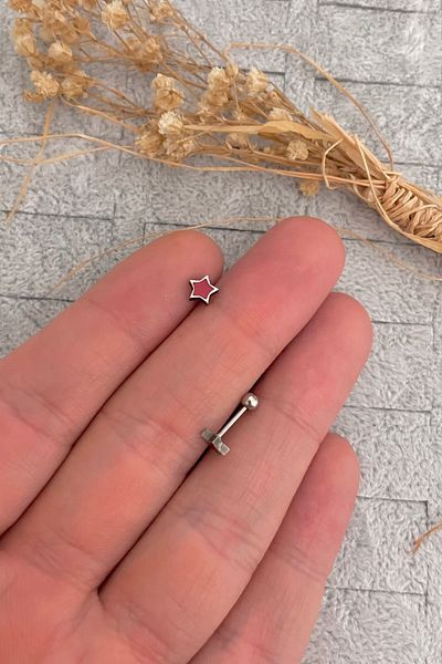 Jaida Moda Women's Red Star Figure Steel Tragus Helix Cartilage Piercing