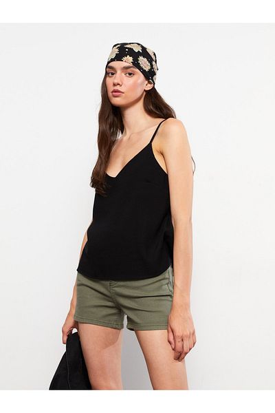 LC Waikiki Gerade Mom-Fit-Jeansshorts für Damen mit hoher Taille und Taschendetail