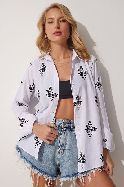 Happiness İstanbul Cămașă oversize din amestec de in, alb, negru, cu model CI00078