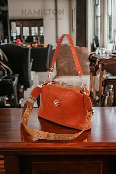 HAMILTON Orijinal Kadın Çapraz Ve Elde Askılı Yumuşak Yıkanmış Deri Dokulu Dö...