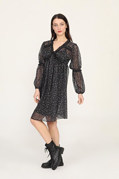 Ceylen V Yaka Fırfırlı Robadan Büzgülü Lastikli Uzun Kol Mini Şifon Elbise