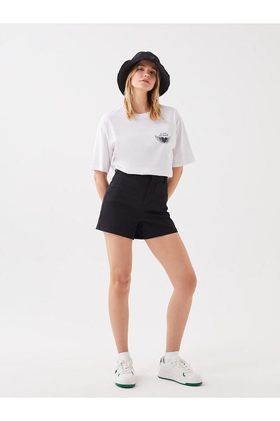 LC Waikiki Pantaloni scurți pentru damă - Standard Fit