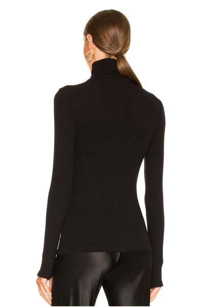 Zagrep Γυναικεία μπλούζα με μαύρο ζιβάγκο με μεταξωτό ζέρσεϊ