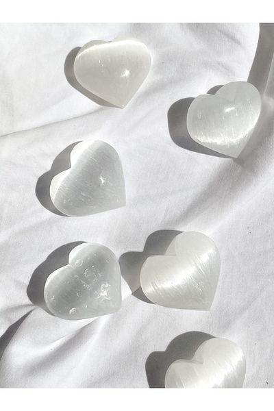 Sahi Aksesuar Heart Shaped Natural Selenite Stone Natural Stone
