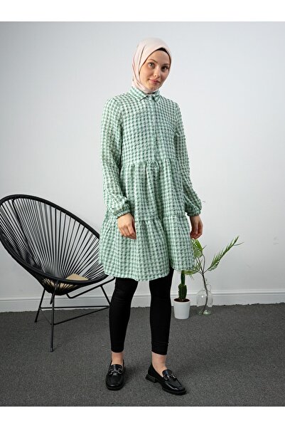 Por La Cara تونيك قميص طويل أخضر - مربعات وكشكشة