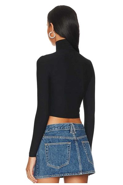 Zagrep Women's Black Half Turtleneck Crop