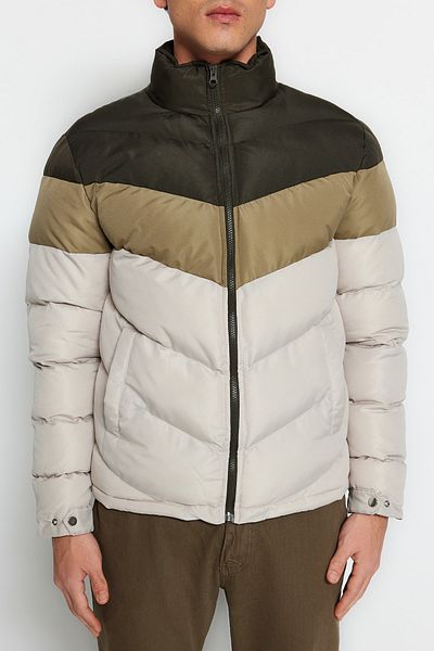 Trendyol Collection Kurtka puchowa w kolorze khaki odporna na wiatr i wodę – regularny krój Tmnaw22Mo0166