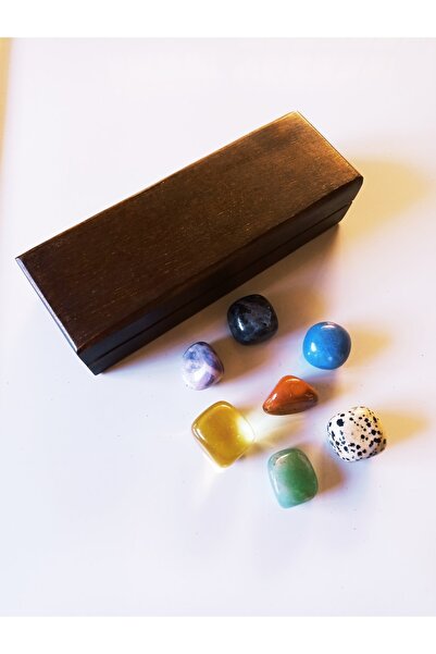 PİRAMİGO Ahşap Kutu Içerisinde 7 "li Çakra Taşı Seti Feng Shuii