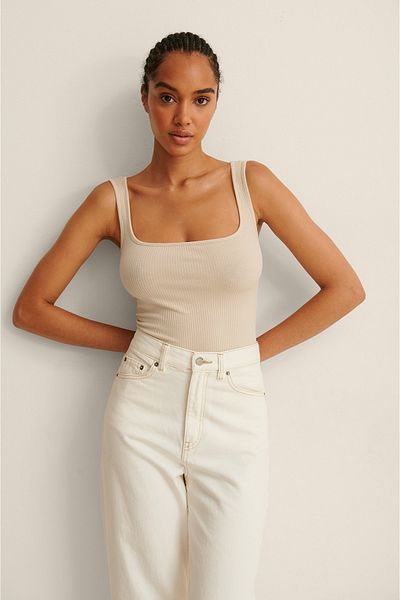 NA-KD Body - Beige - Regular Fit