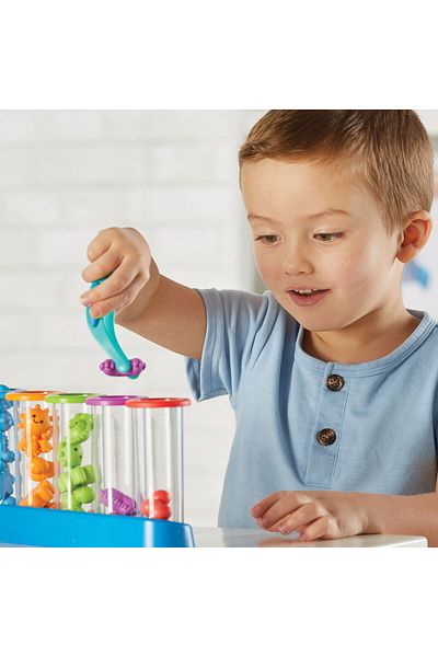 Learning Resources مجموعة المهارات الحركية الدقيقة للعلوم الجراثيم