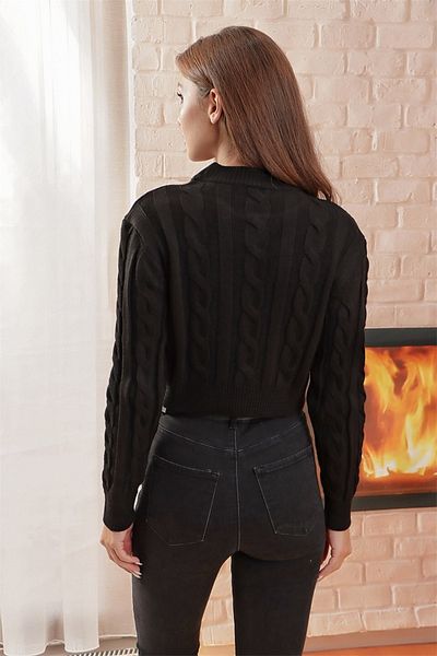 AQE FASHION Pulover negru, scurt, împletit, cu gât pe jumătate