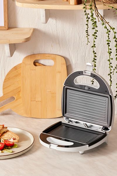 HOMEND Toastbuster 1309h Portable Design Toaster with Removable Plate White