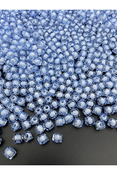 Hedef Bijuteri 10 مللي متر خرز مكعب أكريليك أزرق فاتح مع خرز بالداخل ، مجوهرا...